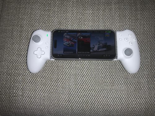 Customer photo review of EasySMX® M15 Mobile Gaming Controller For Android and iPhone 15 With Hall Effect sticks and Mechanical buttons