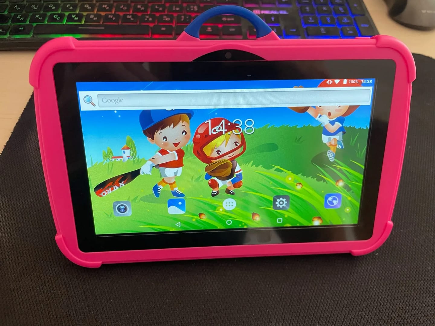 Customer photo review of KartuSaugu™ Planšetinis Kompiuteris Vaikams su Mokomaisiais Žaidimais, Tėvų Kontrole, Smūgiams Atsparia Konstrukcija ir Daugiau