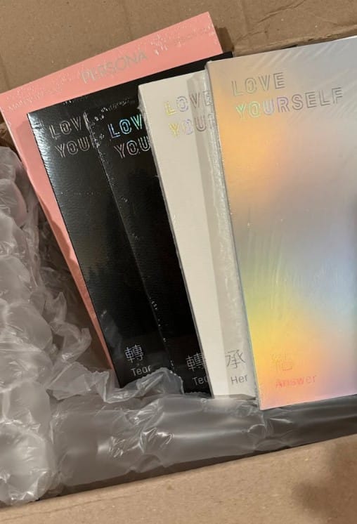 Customer photo review of BTS - 6TH MINI ALBUM MAP OF THE SOUL PERSONA