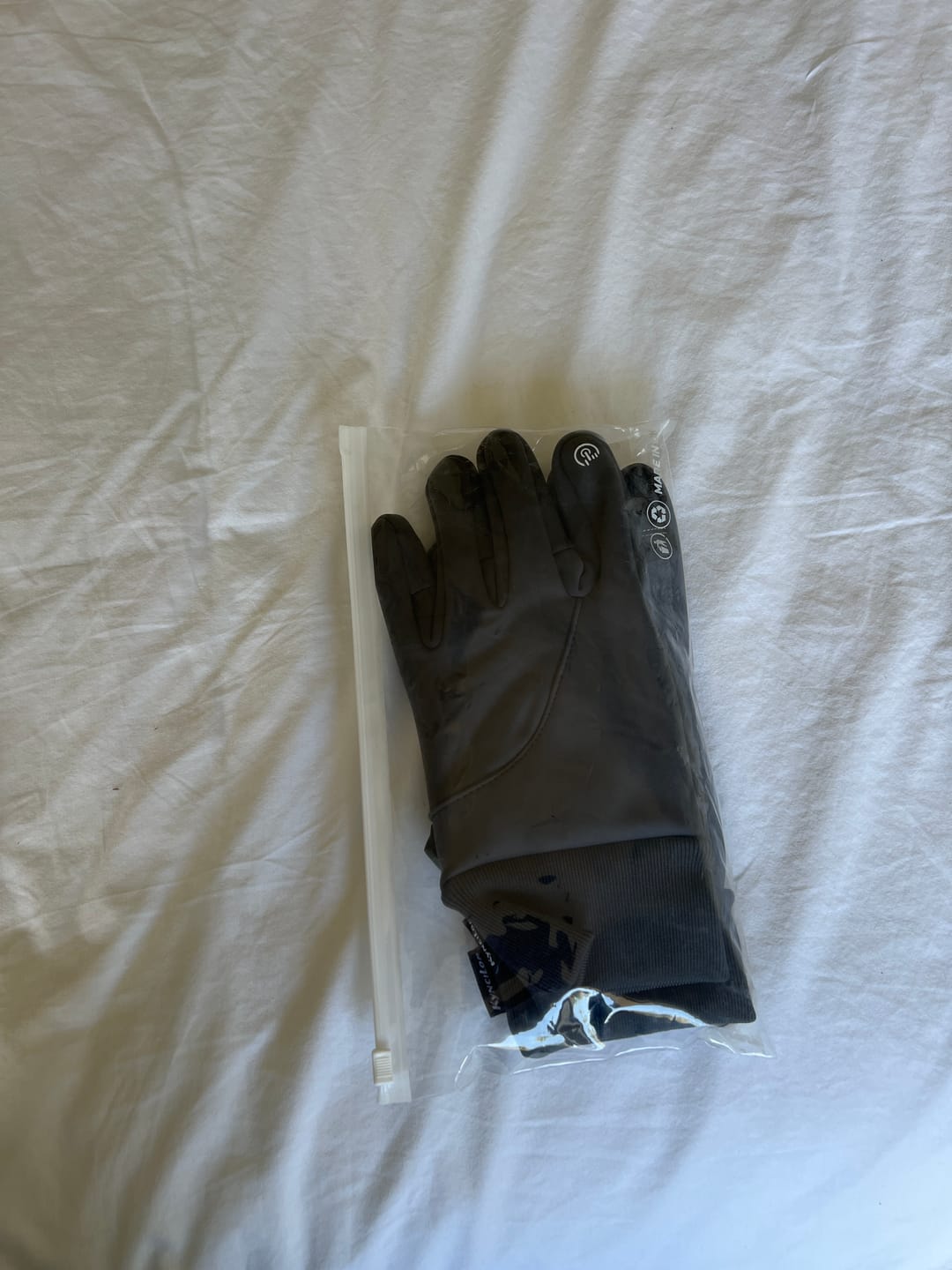Customer photo review of Ultimate Winter Gloves