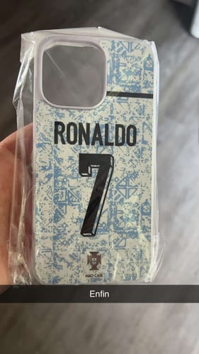 Customer photo review of Coque Smartphone Portugal Extérieur 2024