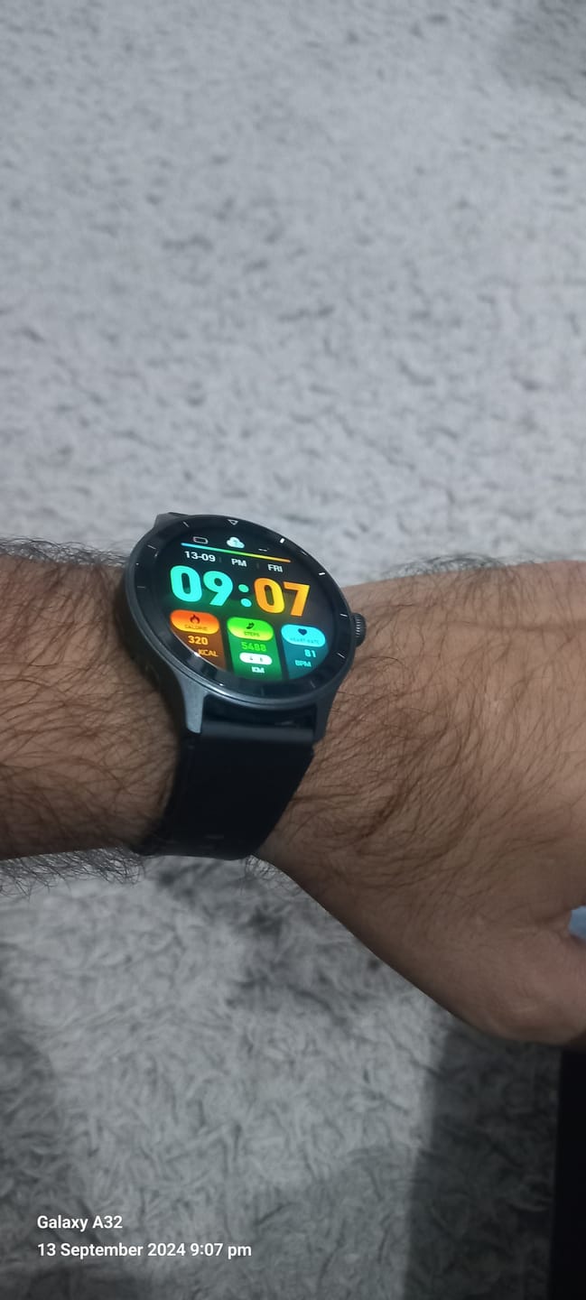 Customer photo review of SVESTON LEGEND SMARTWATCH
