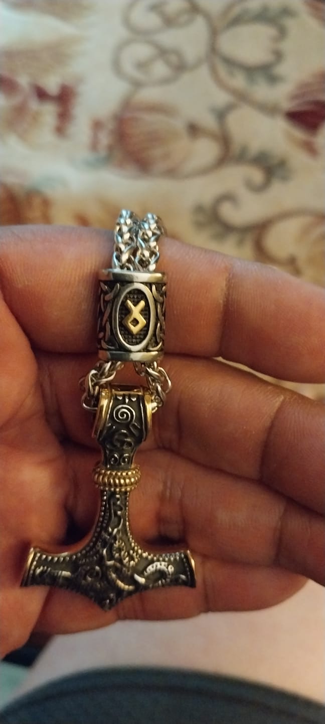 Customer photo review of Mjölnir - Thor's Hammer Stainless Steel Necklace