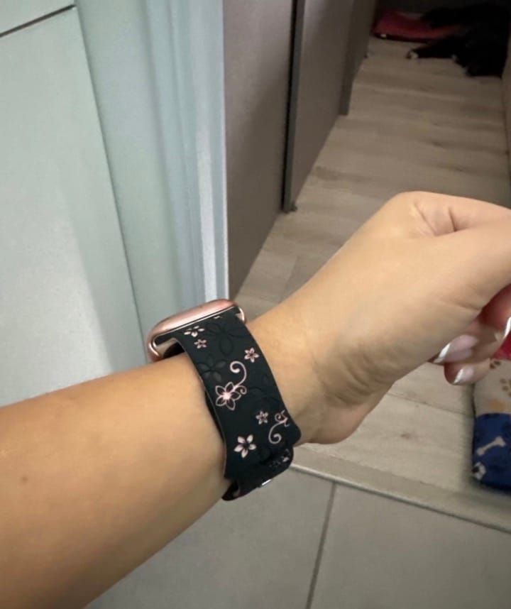 Customer photo review of NEU: Apple Watch Silikonband 'Dianne'