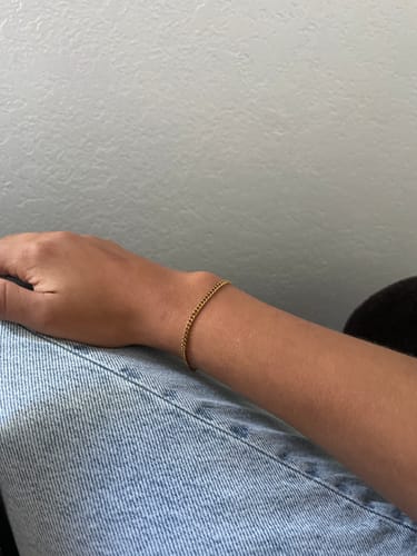 Customer photo review of FabuLove Permanent Bracelet Kit