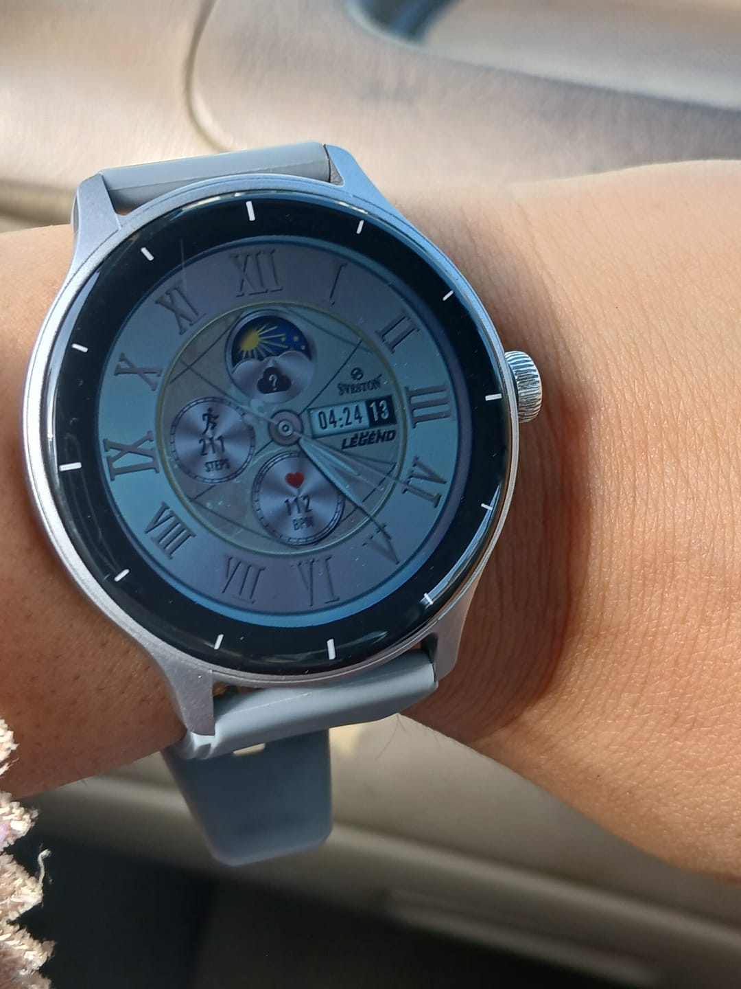 Customer photo review of SVESTON LEGEND SMARTWATCH