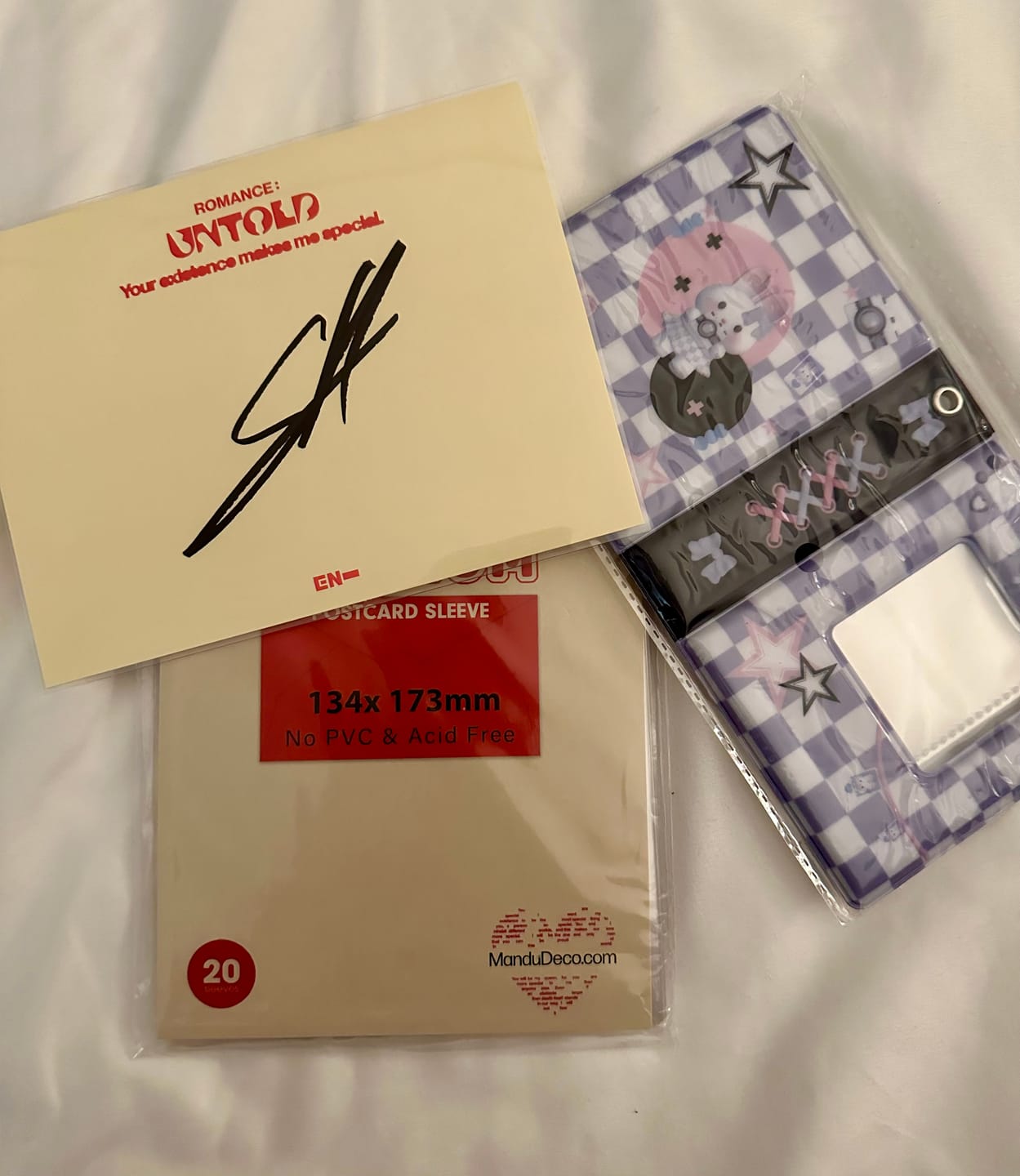 Customer photo review of LIMITED EDITION: PREMIUM POSTCARD SLEEVES - ROMANCE VERSION (134x174MM)