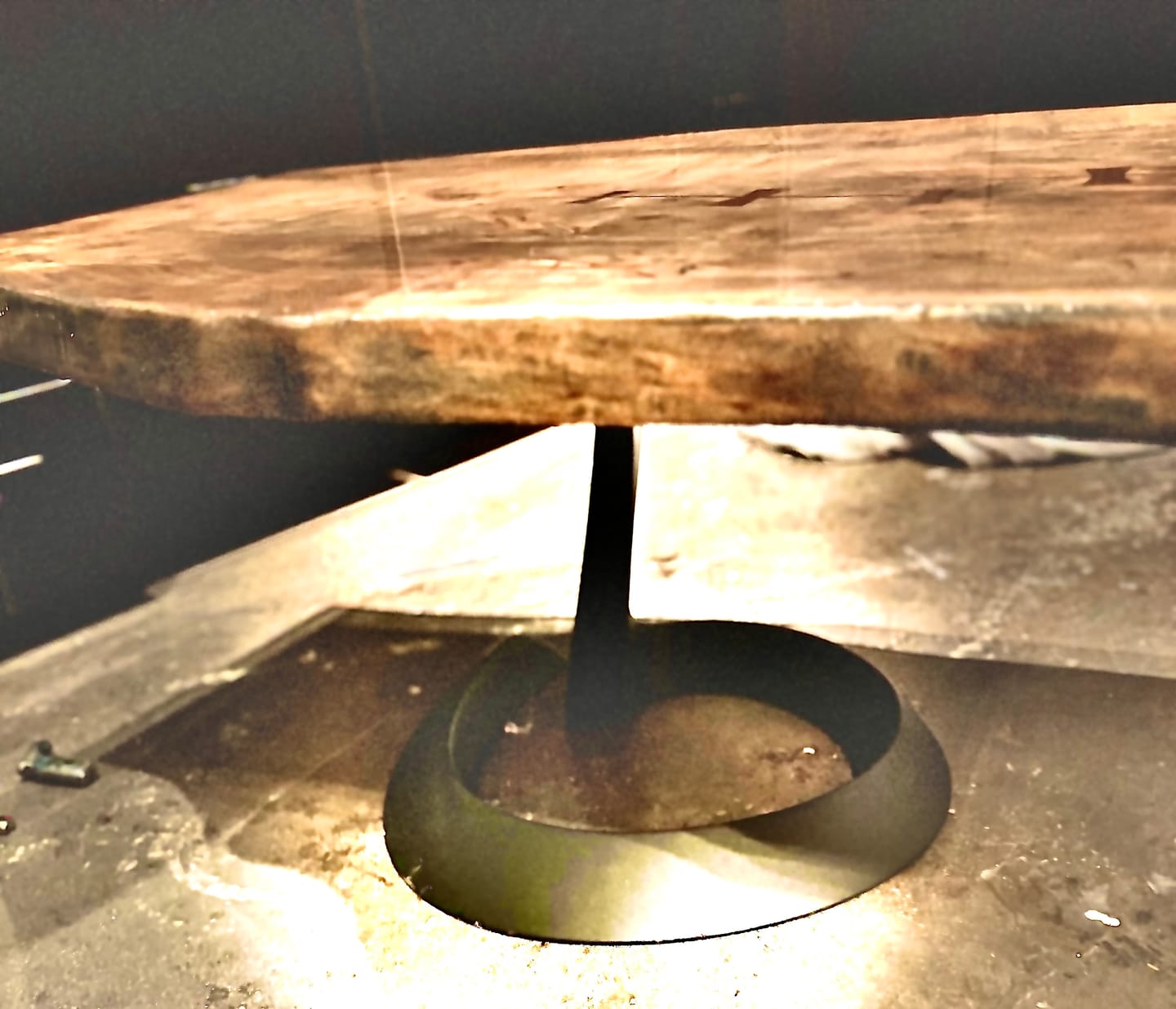 Customer photo review of Coffee Table Base 223 Python 16H Modern DIY Furniture