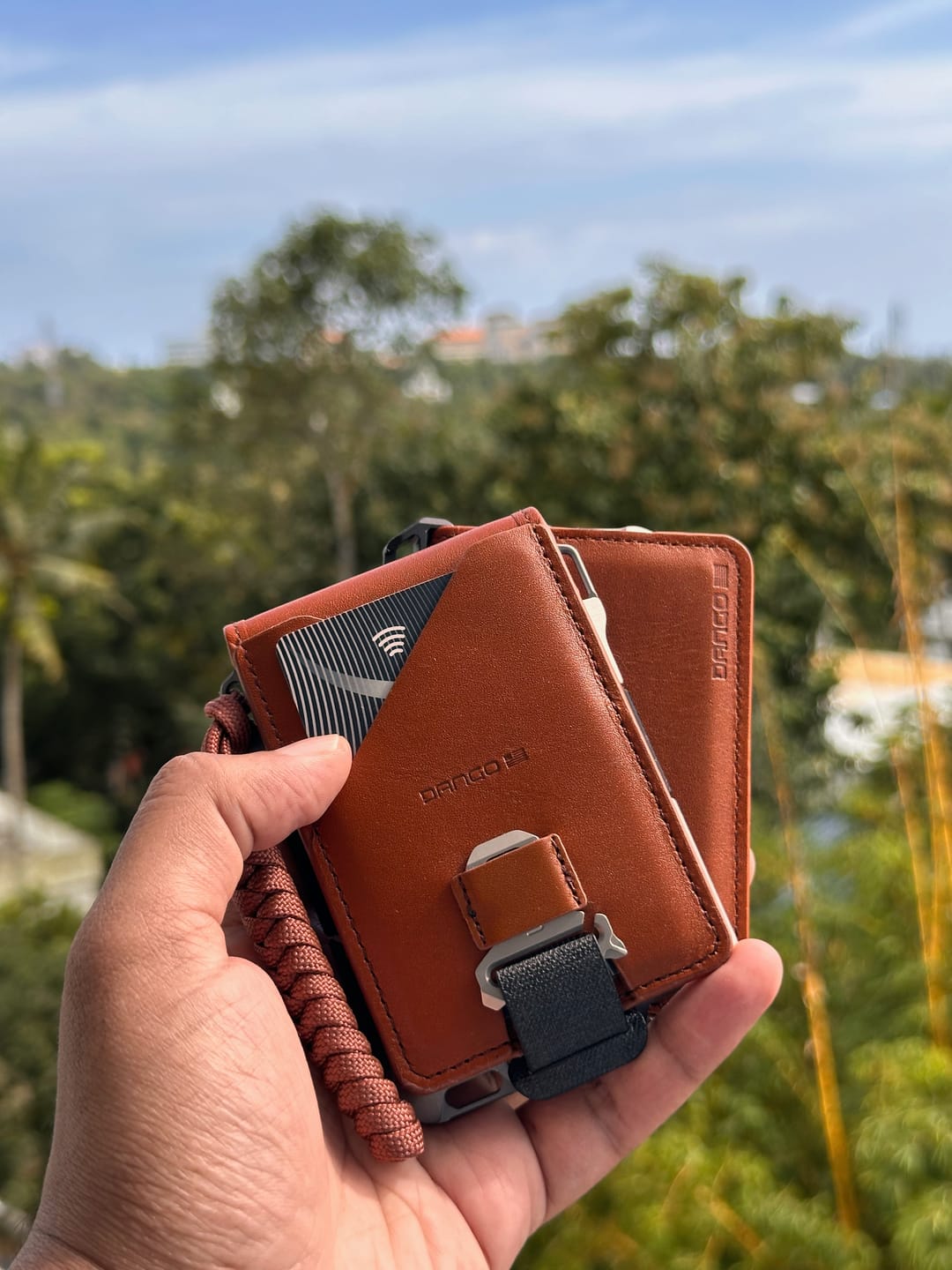 Customer photo review of M1 MAVERICK™ BIFOLD WALLET - 4 POCKET BIFOLD LEATHER