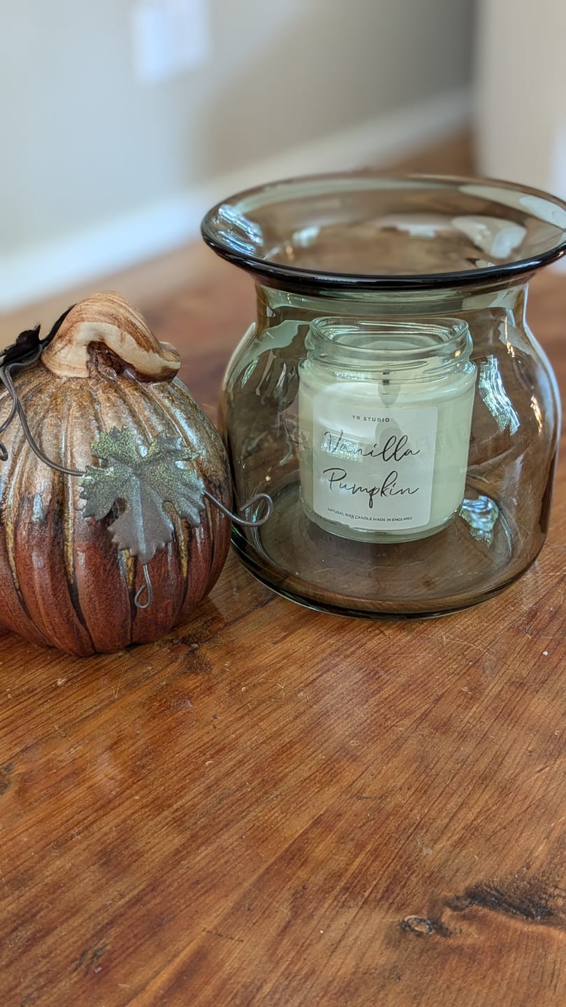 Customer photo review of Vanilla Pumpkin Candle