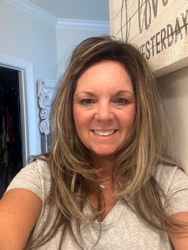 Customer photo review of Lauren Ashtyn Signature Color Full Volume