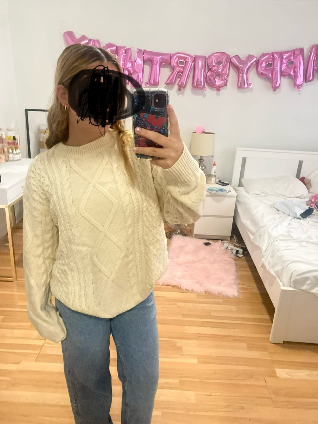 Customer photo review of Aelfric Eden Retro 90s Cable Knit Sweater