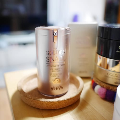 Customer photo review of SKİN79 Golden Snail Intensive BB Cream SPF50+ PA+++Müsin Salyangoz Özlü Krem - Cilt Onarıcı - Kırışıklık Karşıtı Bb Krem - Spf50 Pa Doğal Bej 45g