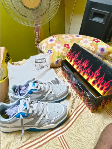 Customer photo review of XANDER L.grey Sky Men's casual sneaker