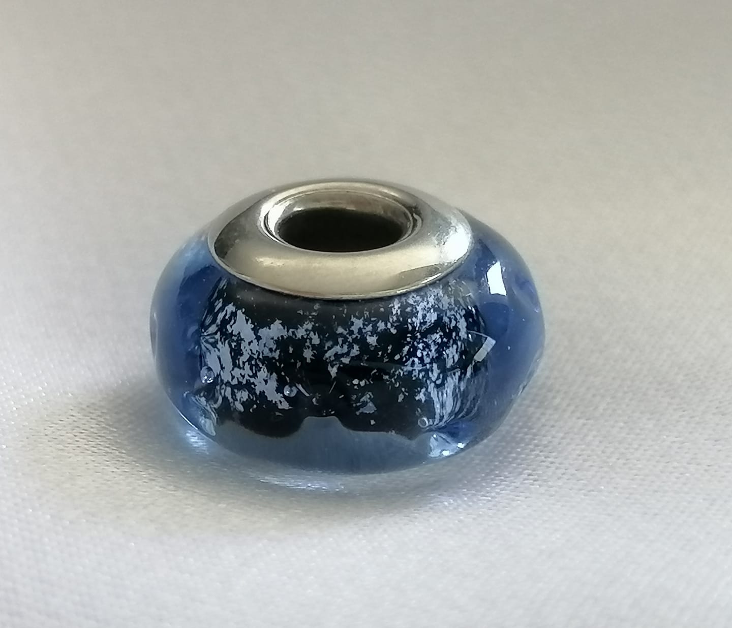 Customer photo review of Charm Abalorio de Galaxia