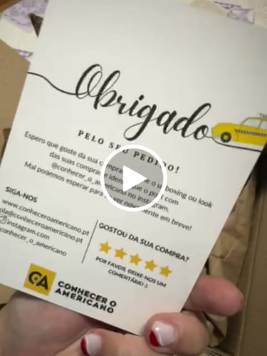 Customer video review of CLASSIC ZIP CROSSBODY BAG (COGNAC) - Disponivel