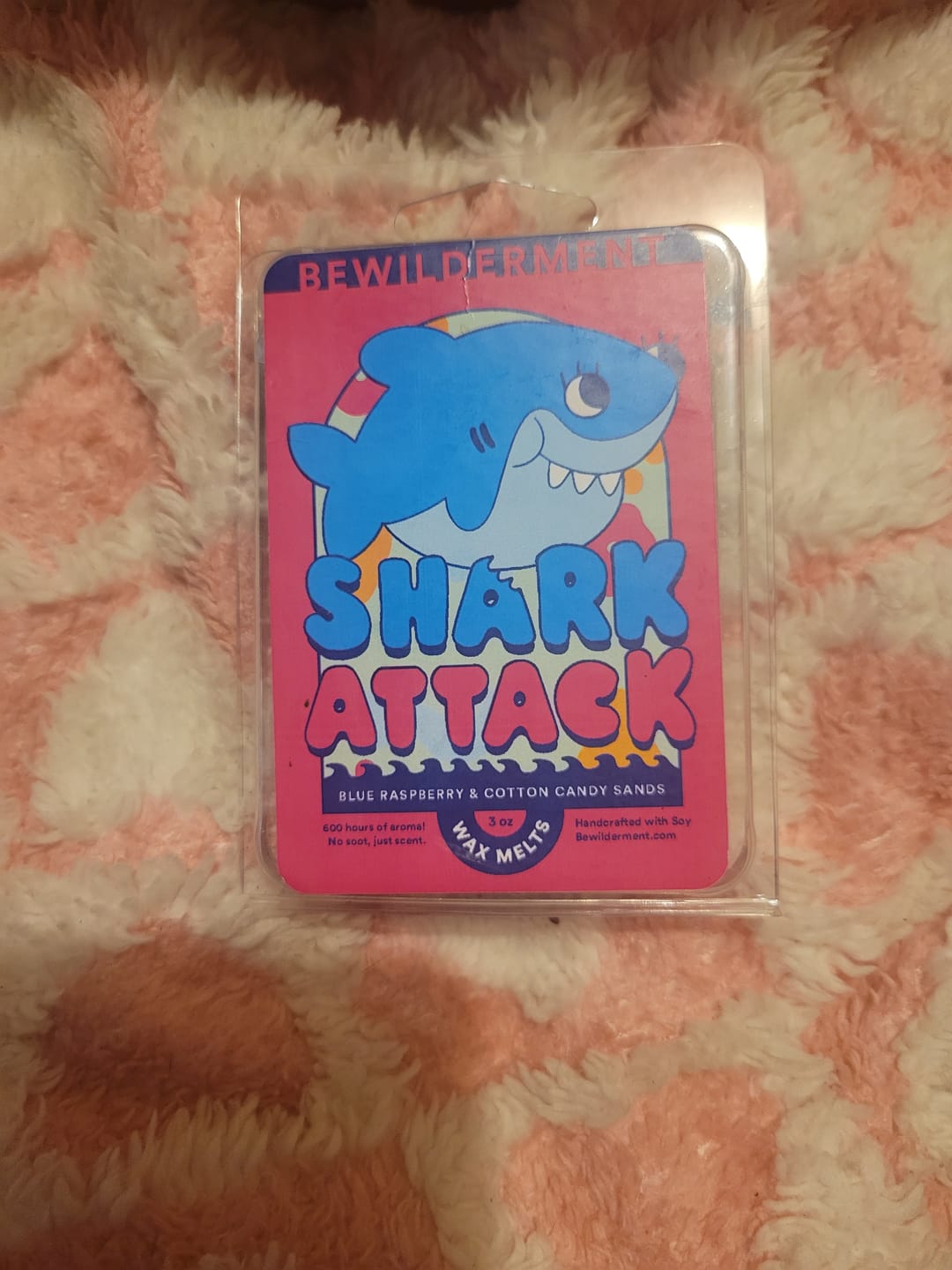 Customer photo review of Shark Attack Wax Melts