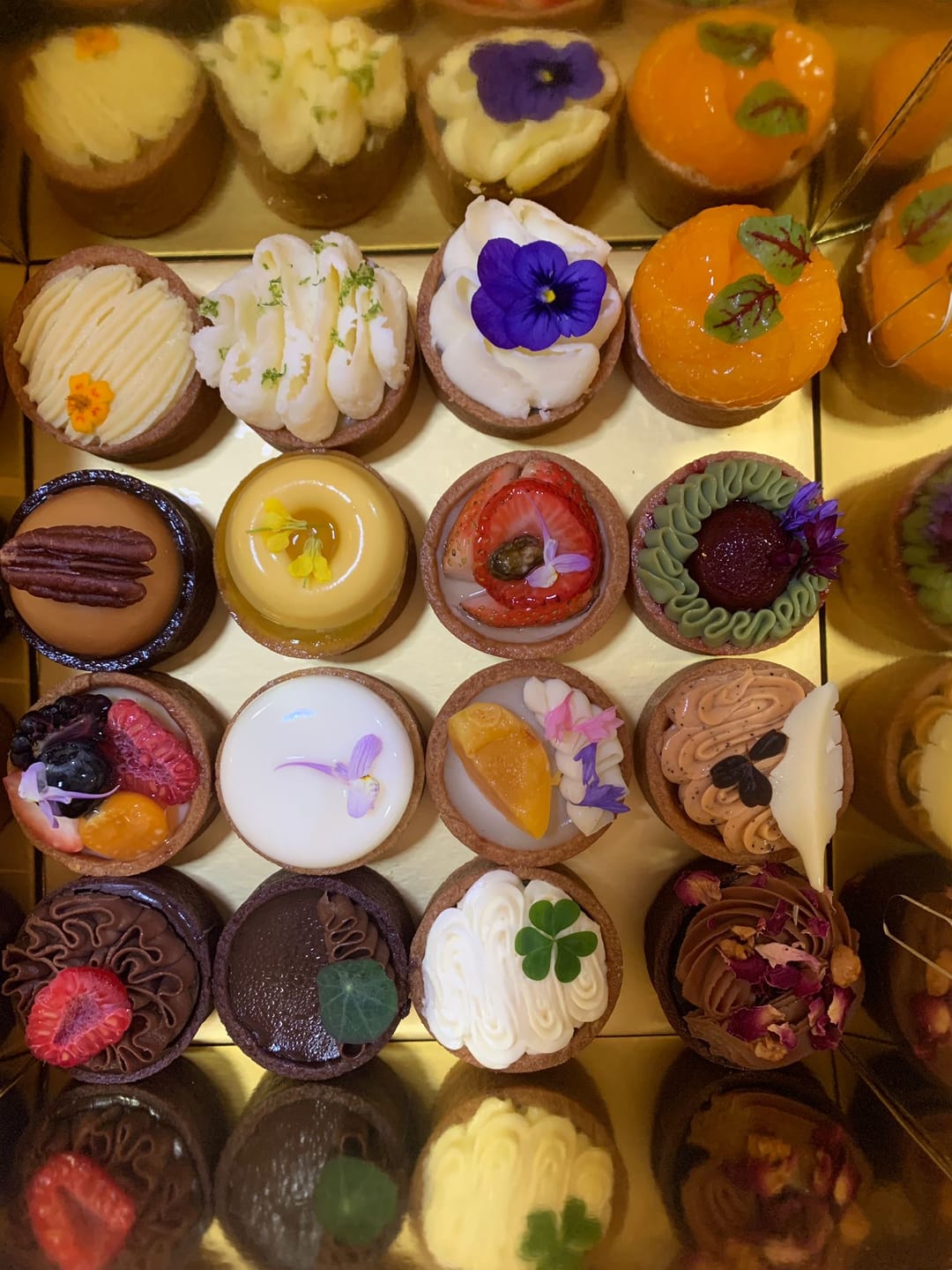 Customer photo review of The Dessert Connoisseur 16pcs