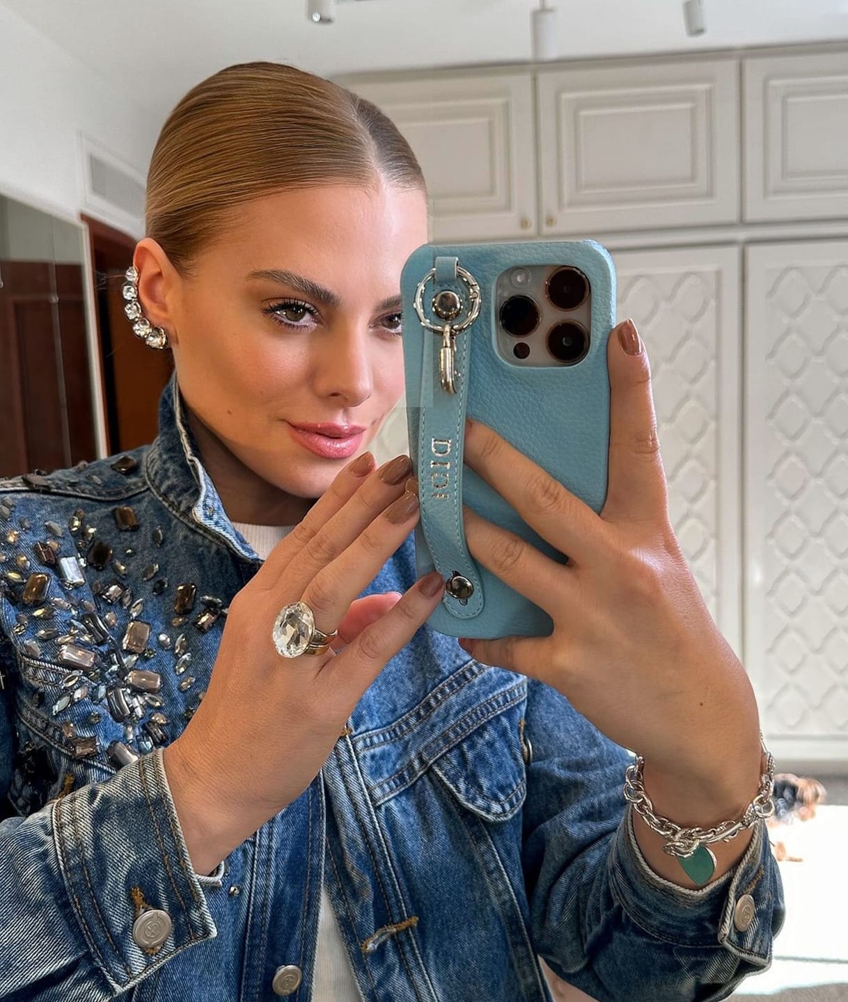 Customer photo review of Keychain