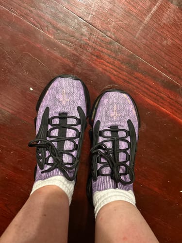 Customer photo review of Women's Purple Psalm 23s