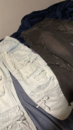 Customer photo review of NEV Multiple Pockets Washable Jeans