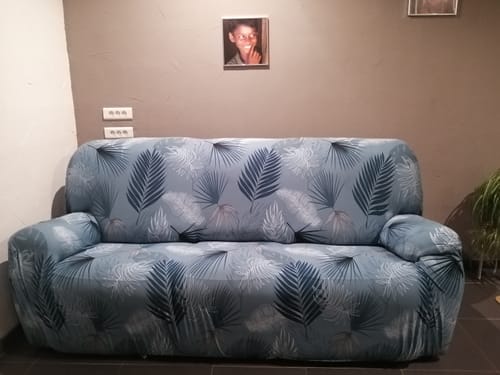 Customer photo review of Vert Jungle - Housse de Canapé Extensible