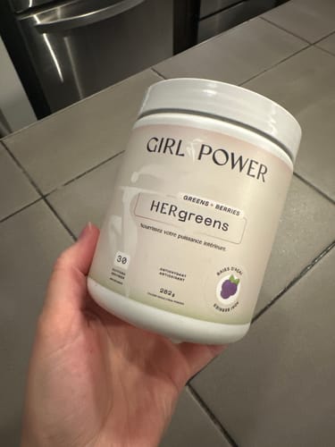 Customer photo review of Girl Power - HERgreens 300g