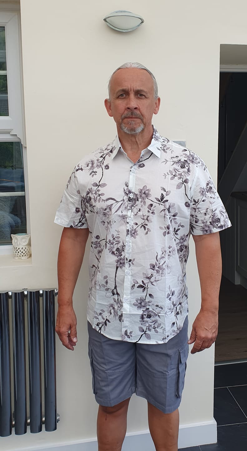 Customer photo review of Men's Floral White Beach Hawaiian Shirt