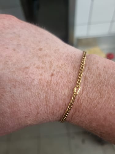 Customer photo review of FabuLove Permanent Bracelet Kit