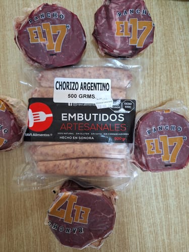 Reseña con foto de un cliente sobre Salchicha Parrillera o Chorizo Argentino