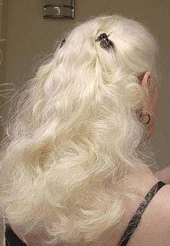 Customer photo review of Weightless Shampoo & Conditioner
