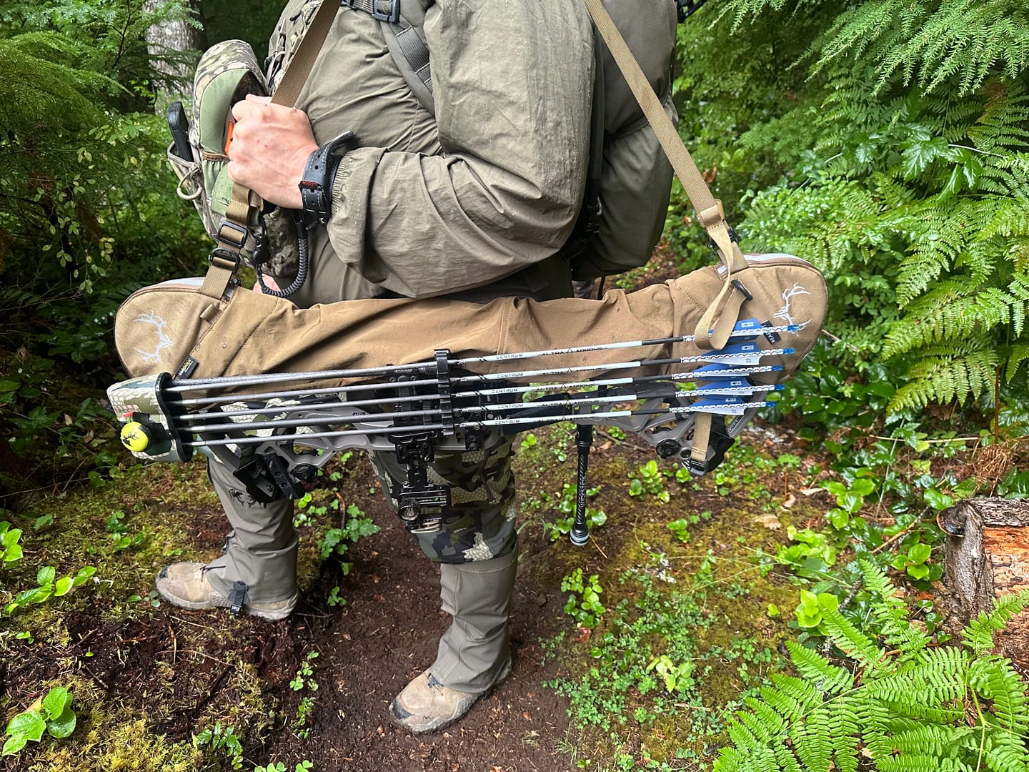 Customer photo review of Defender Bow Cover/Sling