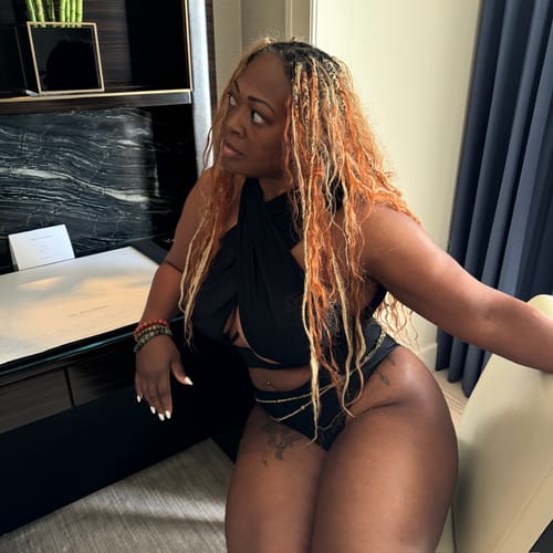 Customer photo review of Bella