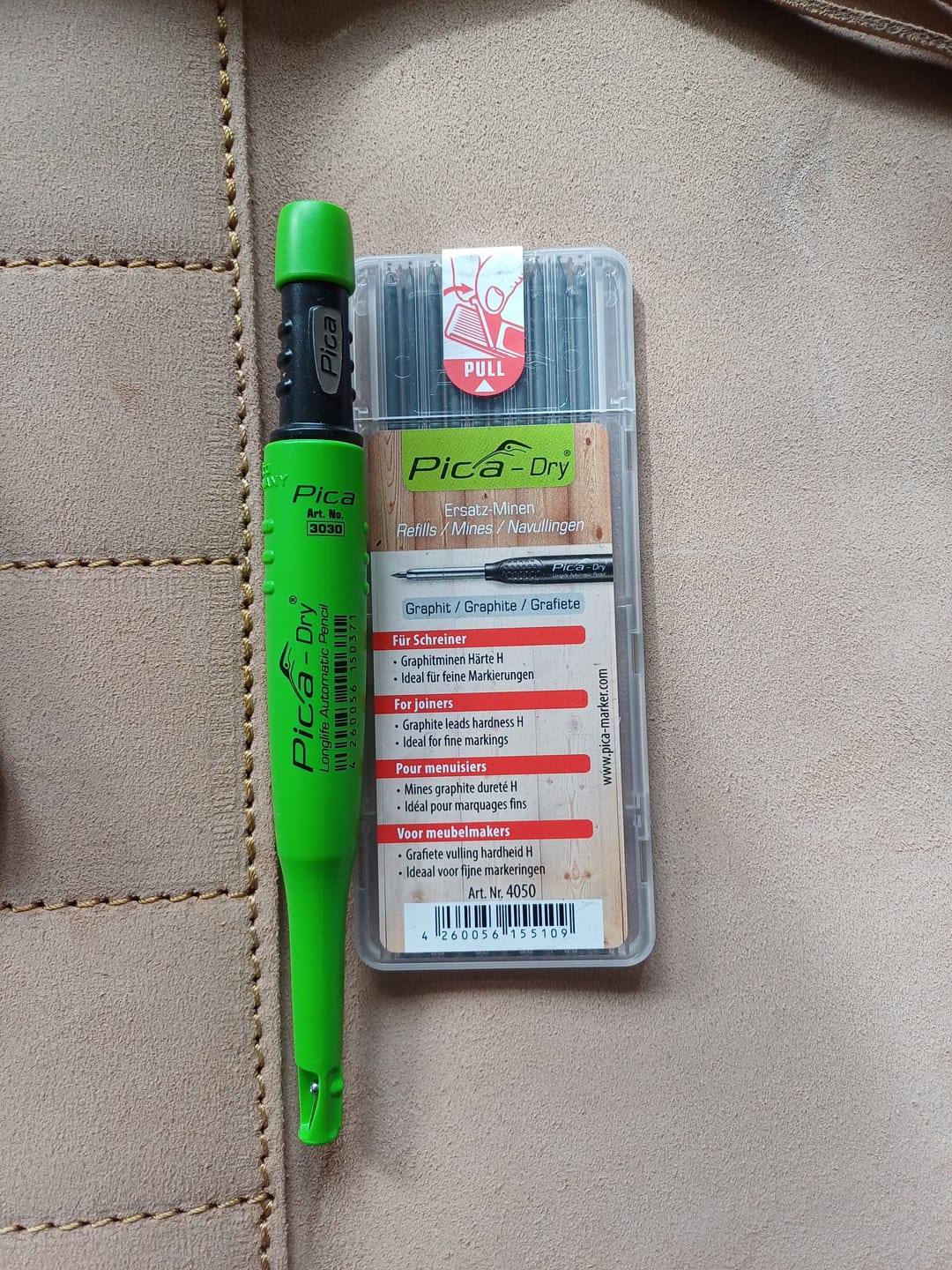 Customer photo review of Pica | Dry Pencil Marker Bundle