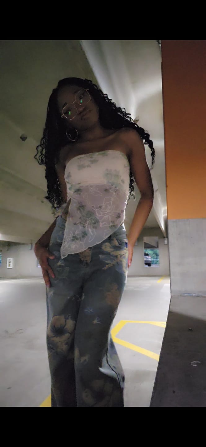 Customer photo review of Aelfric Eden Floral Baggy Jeans