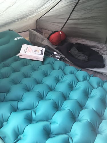 Avis photo d'un client sur MATELAS GONFLABLE COZIYA