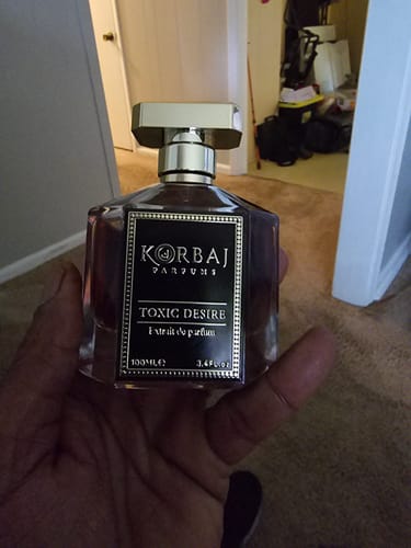 Customer photo review of TOXIC DESIRE