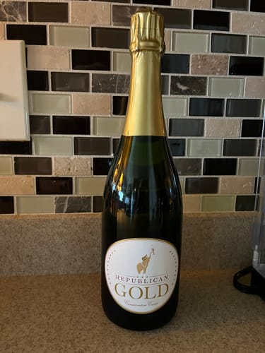 Phyllis M. review of Chardonnay "Drain the Swamp" image 1 out of 4