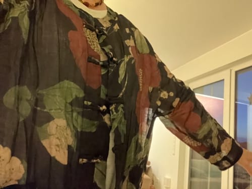 Customer photo review of Plus Size Women Vintage Flower Print Ramie Spring Long Shirt