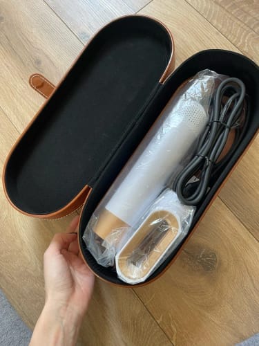 Customer photo review of Airstyler 5 en 1 by WavyCurve