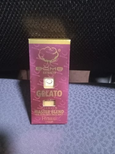 Customer photo review of BOMB EXTRACTS (D8, D10, D11) DISPOSABLE VAPE GELATO - HYBRID
