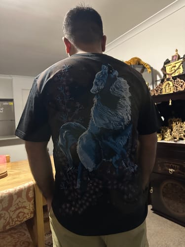 Customer photo review of The Wolf Heavy Embroidered T-shirt