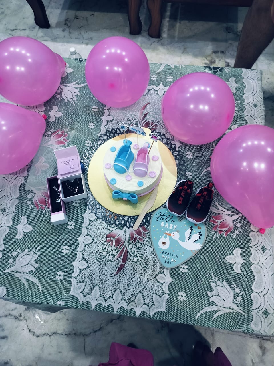 Customer photo review of Baby Shower Shoes Design Cake