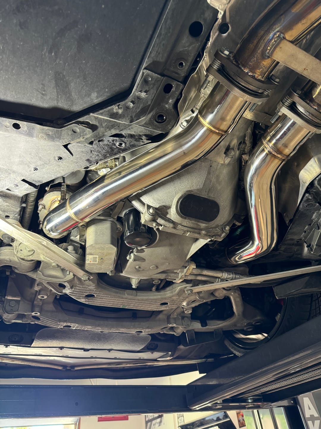 Customer photo review of Chevrolet Corvette C7 3" Stainless Steel Race Series Catless Downpipe
