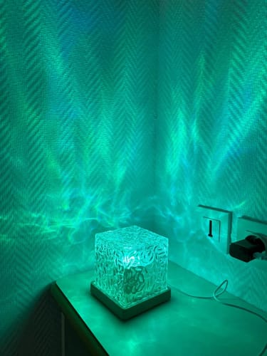 Customer photo review of Aurora: Lampa cu 16 culori