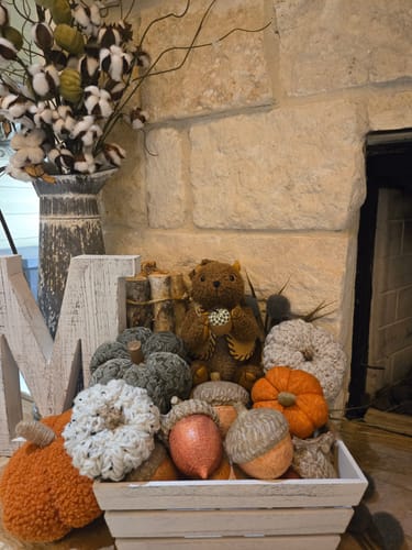 Customer photo review of Large Acorns ~ Set of 4