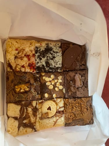Customer photo review of Brownie & Blondie Mixed Box