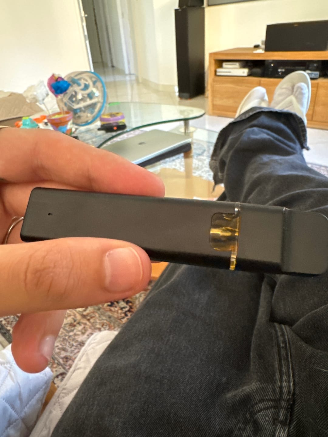 Customer photo review of KroMood Puff Jetable - Strawberry Cough - 10 % THCJD