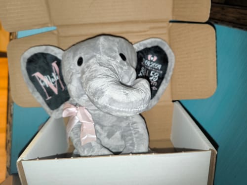 Customer photo review of Kuschel Elefant - Baby-Stofftier