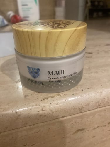 Customer photo review of Crema antiedad día y noche MAUI